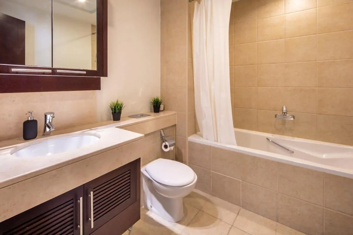 Apartment Frank Porter - The Residences Tower 8 Dubai