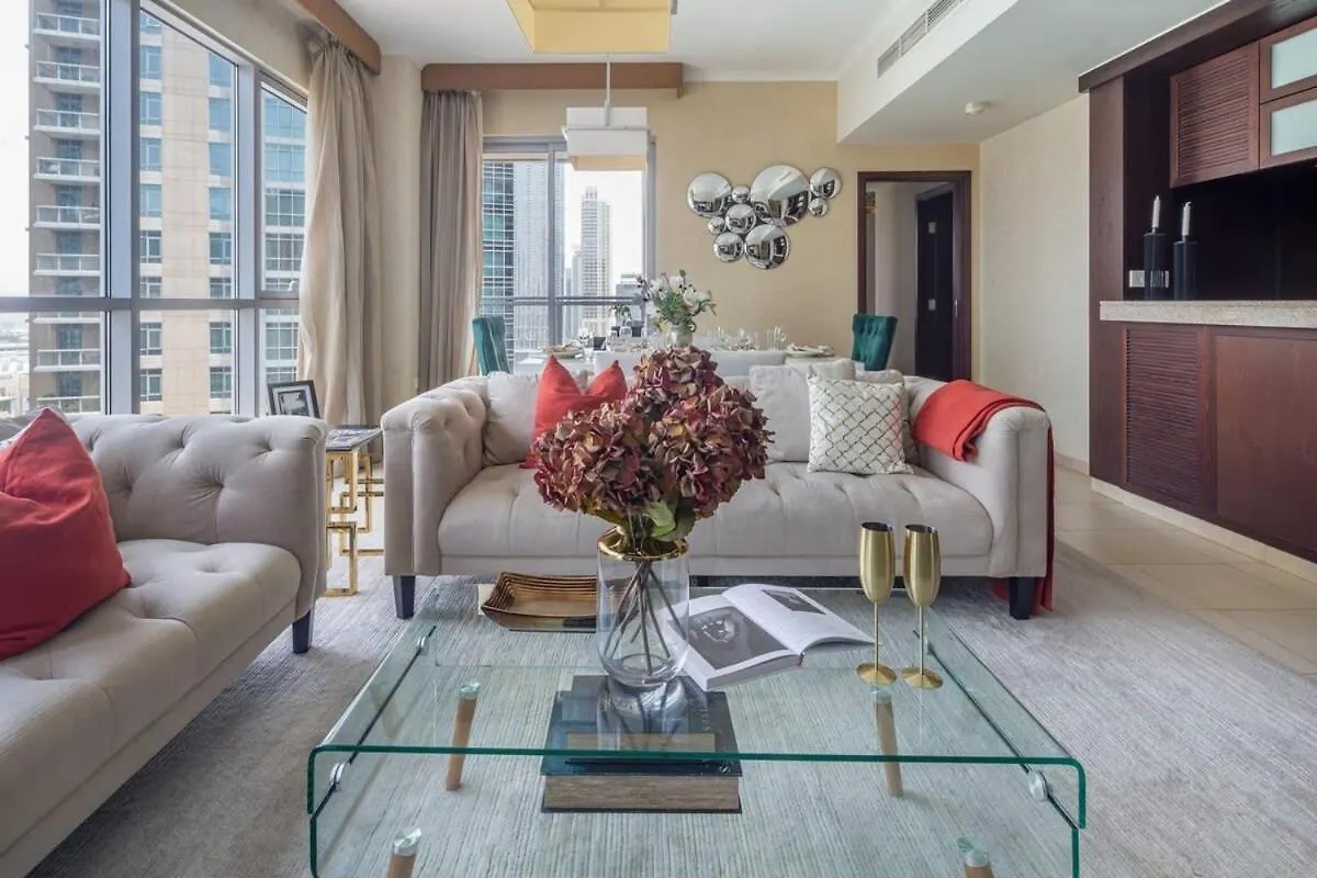 Frank Porter - The Residences Tower 8 Dubai